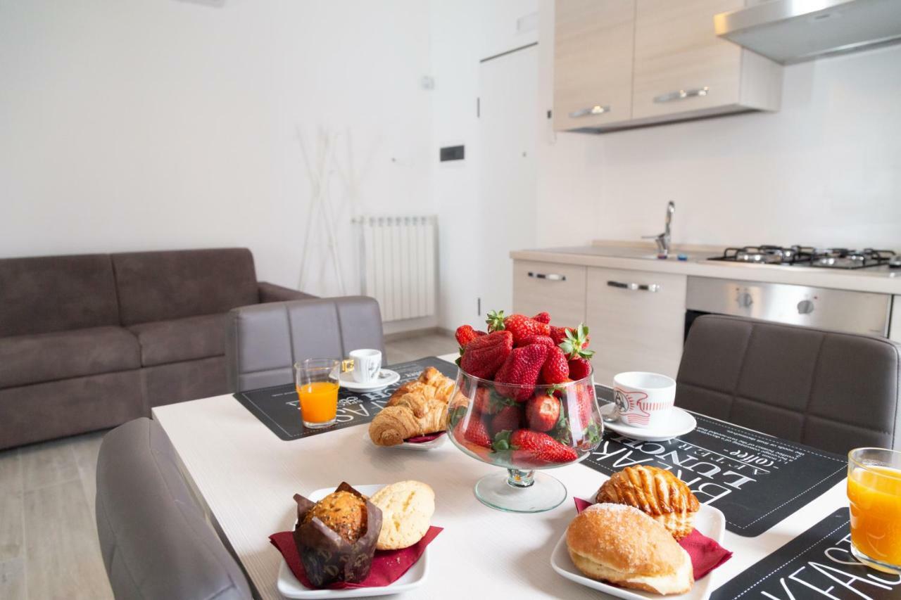 Casa Martina By Home080 - Puglia Mia Apartments Monopoli Ngoại thất bức ảnh
