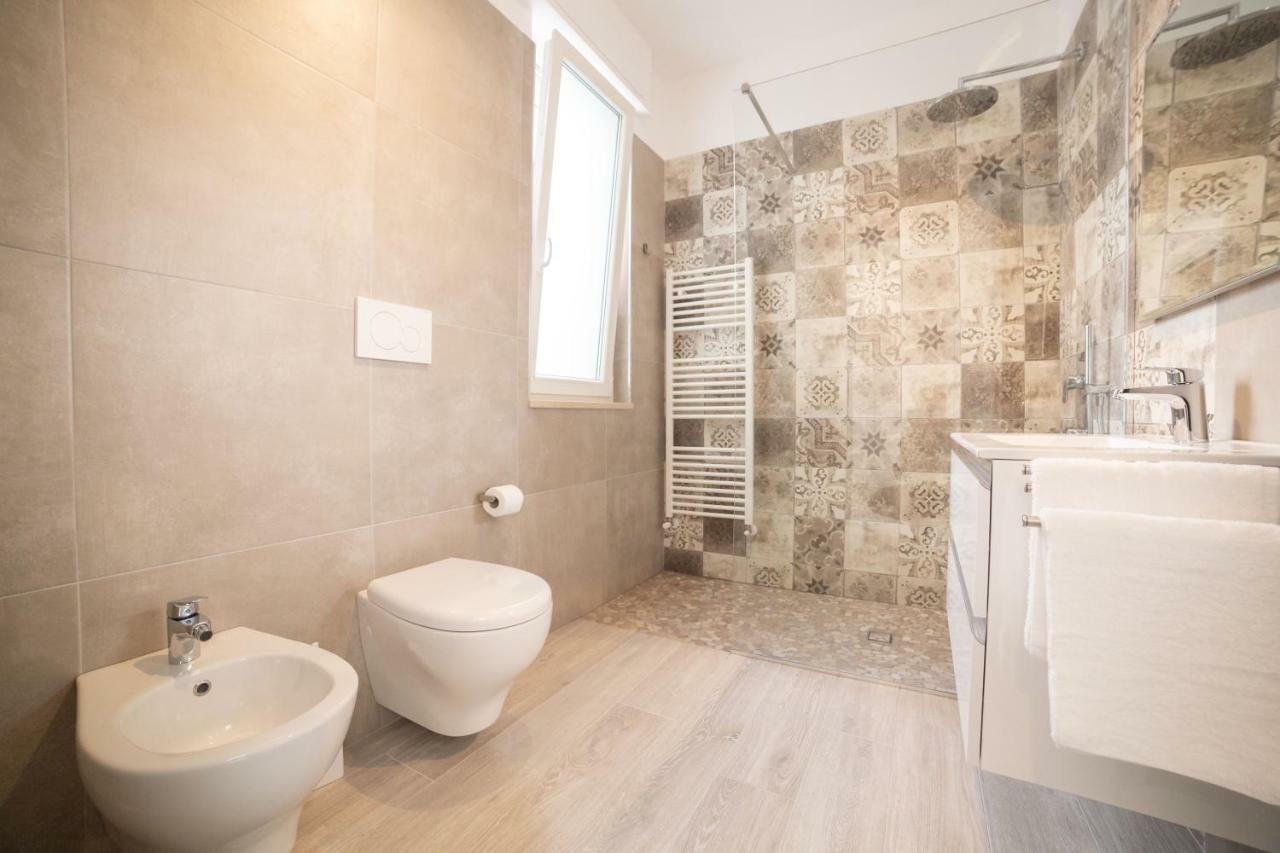 Casa Martina By Home080 - Puglia Mia Apartments Monopoli Ngoại thất bức ảnh